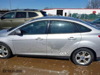 2012 Ford Focus SE with VIN 1FAHP3F2XCL152921, listed as a IAAI auction lot 41962319 with 149,910 mi miles. Bid and sale history available at carsss.com. Image 14.