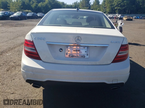 2012 Mercedes-Benz C 300 Sport with VIN WDDGF8BB3CR191350, listed as a Copart auction lot 69583404 with 116,462 mi miles and Salvage title. Bid and sale history available at DreamBid. Image 6.