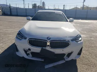 2023 BMW 2 Series 230i with VIN 3MW23CM04P8D07907, listed as a Copart auction lot 87959825 with 32,390 mi miles and Salvage Title. Bid and sale history available at carsss.com. Image 5.