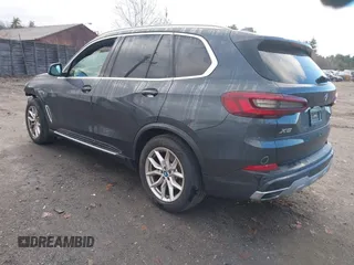 2022 BMW X5 xDrive45e with VIN 5UXTA6C05N9K75681, listed as a IAAI auction lot 40954930 with 13,463 mi miles. Bid and sale history available at carsss.com. Image 3.
