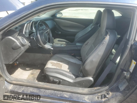 2011 Chevrolet Camaro 2LT с VIN 2G1FC1ED9B9133991, выставлен на аукционе Copart как лот 61664255 с пробегом 81 960 миль миль и Списание • Salvage title. История ставок и продаж доступна на DreamBid. Изображение 7.