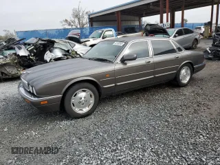 1995 Jaguar XJ with VIN SAJHX1749SC722583, listed as a Copart auction lot 43189265 with Not provided miles and Non repairable. Bid and sale history available at DreamBid. Image 1.