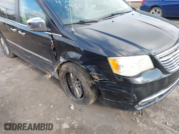 2011 Chrysler Town & Country Limited z VIN 2A4RR6DGXBR667362, wystawiony jako IAAI lot #42177458 z przebiegiem 240 495 mil mil oraz . Historia ofert i sprzedaży dostępna na DreamBid. Obrazek 6.