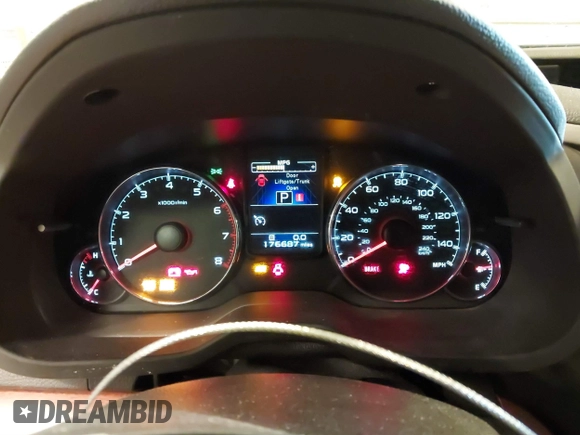 2014 Subaru Outback Limited with VIN 4S4BRCLC8E3310260, listed as a IAAI auction lot 41770376 with 176,687 mi miles and . Bid and sale history available at DreamBid. Image 7.
