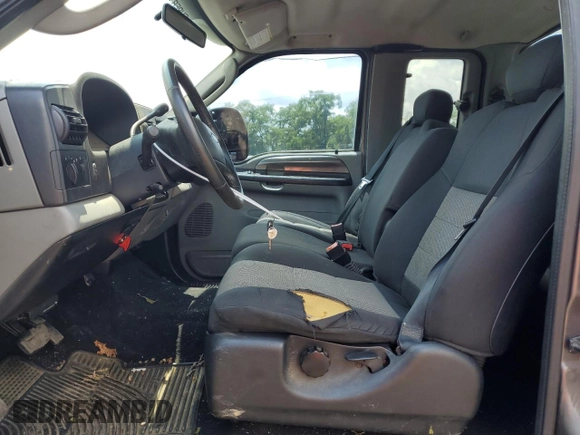 2006 Ford F-250 XL with VIN 1FTSX21P56EB39497, listed as a Copart auction lot 63044015 with 123,972 mi miles and Clean title. Bid and sale history available at DreamBid. Image 7.