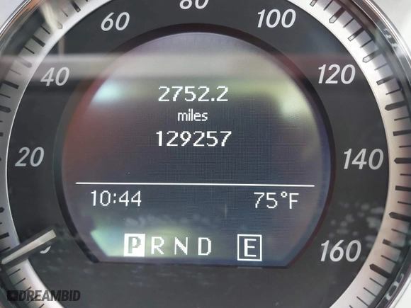 2011 Mercedes-Benz GLK-Class GLK 350 with VIN WDCGG5GBXBF557958, listed as a IAAI auction lot 41896191 with 129,257 mi miles. Bid and sale history available at carsss.com. Image 15.
