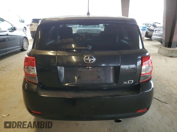 2011 Scion xD z VIN JTKKU4B41B1012233, wystawiony jako Copart lot #48915225 z przebiegiem 79 841 mil mil oraz Szkody całkowita. Historia ofert i sprzedaży dostępna na DreamBid. Obrazek 6.