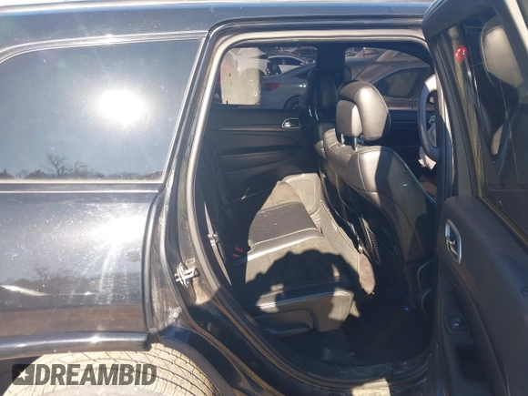 2019 Jeep Grand Cherokee Upland with VIN 1C4RJFAG6KC566619, listed as a IAAI auction lot 41356315 with 146,195 mi miles and . Bid and sale history available at DreamBid. Image 8.