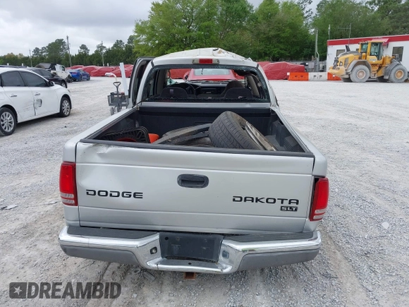 2003 Dodge Dakota SLT with VIN 1D7HL48N13S274856, listed as a IAAI auction lot 41954038 with 306,728 mi miles. Bid and sale history available at carsss.com. Image 16.