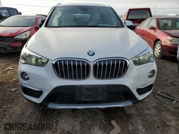 2018 BMW X1 xDrive28i with VIN WBXHT3C34J5L26974, listed as a Copart auction lot 72860592 with 45,220 mi miles. Bid and sale history available at carsss.com. Image 5.