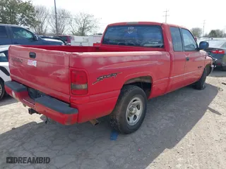 1998 Dodge Ram 1500 with VIN 3B7HC13Z3WG233093, listed as a IAAI auction lot 41526254 with 260,000 mi miles. Bid and sale history available at carsss.com. Image 4.