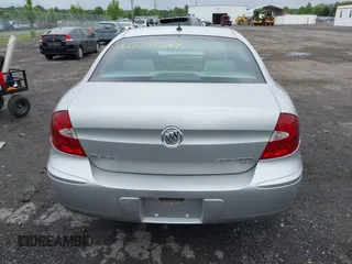 2006 Buick LaCrosse CX with VIN 2G4WC582561224586, listed as a IAAI auction lot 42374909 with 173,836 mi miles and . Bid and sale history available at DreamBid. Image 16.