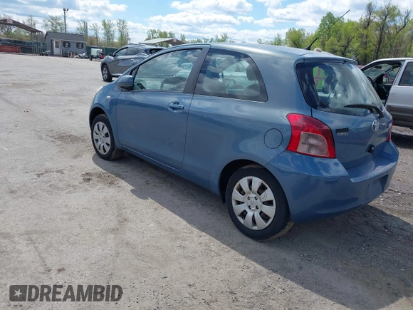 2008 Toyota Yaris with VIN JTDJT903385184035, listed as a IAAI auction lot 42048168 with 140,603 mi miles. Bid and sale history available at carsss.com. Image 3.