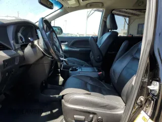 2017 Toyota Sienna SE with VIN 5TDXZ3DC5HS841623, listed as a Copart auction lot 64076295 with 181,575 mi miles and Salvage title. Bid and sale history available at DreamBid. Image 7.