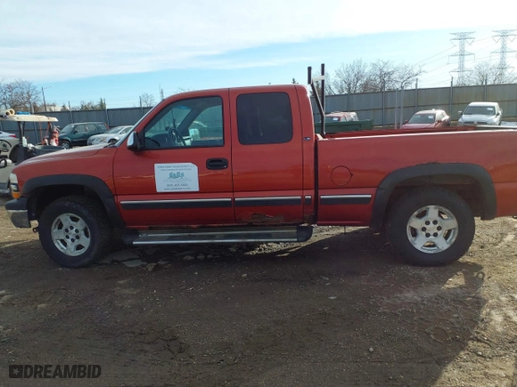 2001 Chevrolet Silverado 1500 LT with VIN 2GCEK19T511357232, listed as a IAAI auction lot 41444790 with 203,262 mi miles. Bid and sale history available at carsss.com. Image 12.