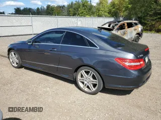 2013 Mercedes-Benz E-Class E 350 with VIN WDDKJ8JB4DF200442, listed as a Copart auction lot 70574794 with 135,940 mi miles and Clean Title. Bid and sale history available at carsss.com. Image 2.