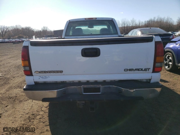 2002 Chevrolet Silverado 1500 LS with VIN 1GCEK19T62E254109, listed as a Copart auction lot 50934835 with 308,432 mi miles and Clean Title. Bid and sale history available at carsss.com. Image 6.
