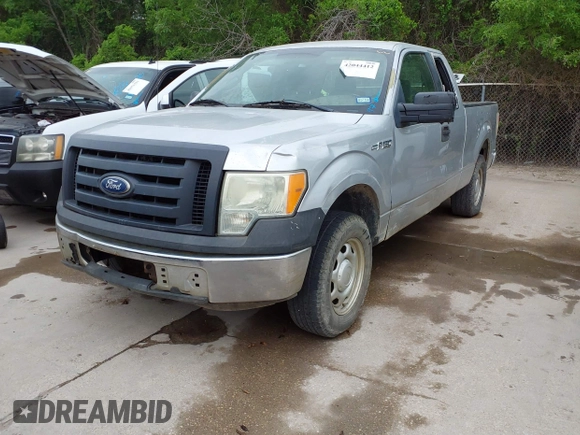 2011 Ford F-150 XL with VIN 1FTEX1CM0BFA48877, listed as a IAAI auction lot 42044412 with 217,191 mi miles and . Bid and sale history available at DreamBid. Image 17.