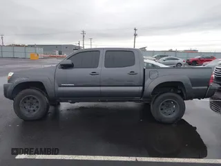 2011 Toyota Tacoma PreRunner with VIN 3TMJU4GN0BM119829, listed as a IAAI auction lot 40896155 with 121,860 mi miles and . Bid and sale history available at DreamBid. Image 15.