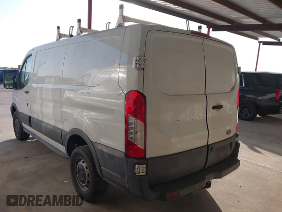 2017 Ford Transit с VIN 1FTYR1YM6HKA81592, выставлен на аукционе IAAI как лот 41800024 с пробегом Не указан миль и . История ставок и продаж доступна на DreamBid. Изображение 3.