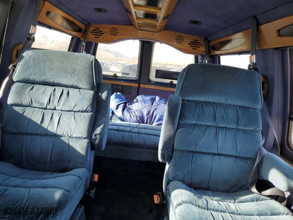 1999 GMC Savana Cargo Van YF7 Upfitter with VIN 1GDFG15RXX1161264, listed as a Copart auction lot 85604174 with 0 mi miles and Salvage Title. Bid and sale history available at carsss.com. Image 10.
