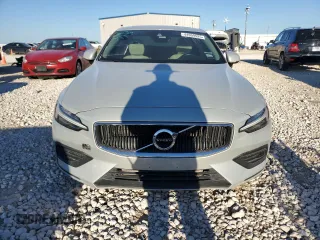 2019 Volvo S60 Momentum with VIN 7JR102FK3KG002359, listed as a Copart auction lot 44959525 with 67,493 mi miles and Salvage Title. Bid and sale history available at carsss.com. Image 5.