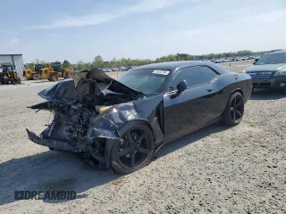2015 Dodge Challenger R/T with VIN 2C3CDZAT2FH724201, listed as a Copart auction lot 51522595 with 135,500 mi miles and Salvage title. Bid and sale history available at DreamBid. Image 1.