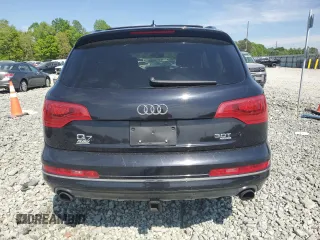 2015 Audi Q7 Premium Plus z VIN WA1LGAFE2FD017606, wystawiony jako Copart lot #54393905 z przebiegiem 203 023 mil mil oraz Czysty tytuł • Clean title. Historia ofert i sprzedaży dostępna na DreamBid. Obrazek 6.
