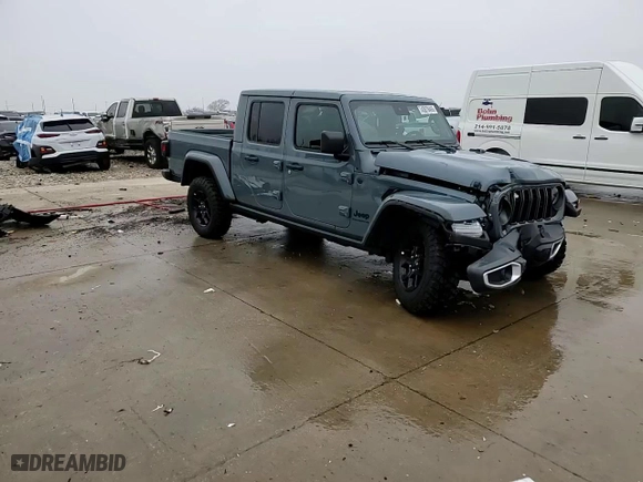2024 Jeep Gladiator Willys with VIN 1C6HJTAG4RL133988, listed as a Copart auction lot 43078465 with 3,452 mi miles and Salvage Title. Bid and sale history available at carsss.com. Image 13.