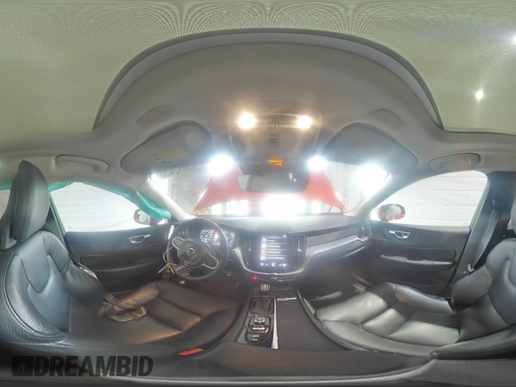 2018 Volvo XC60 Momentum с VIN LYVA22RK6JB113602, выставлен на аукционе Copart как лот 50982455 с пробегом 52 026 миль миль и Списание • Salvage title. История ставок и продаж доступна на DreamBid. Изображение 14.