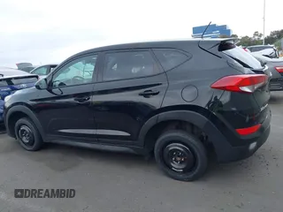 2017 Hyundai Tucson SE z VIN KM8J23A49HU528900, wystawiony jako IAAI lot #42368510 z przebiegiem 58 314 mil mil oraz . Historia ofert i sprzedaży dostępna na DreamBid. Obrazek 13.
