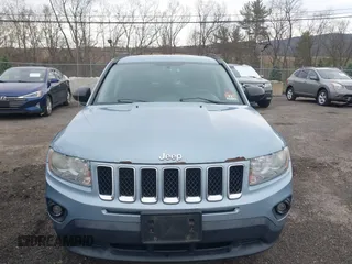 2013 Jeep Compass High Altitude with VIN 1C4NJCEAXDD276528, listed as a IAAI auction lot 41999981 with 177,047 mi miles. Bid and sale history available at carsss.com. Image 6.