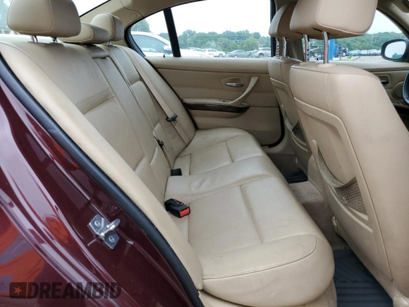 2009 BMW 3 Series 328i xDrive z VIN WBAPK53539A644254, wystawiony jako Copart lot #62842545 z przebiegiem 216 720 mil mil oraz Czysty tytuł • Clean title. Historia ofert i sprzedaży dostępna na DreamBid. Obrazek 10.