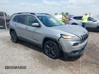 2016 Jeep Cherokee Latitude with VIN 1C4PJLCB3GW176901, listed as a IAAI auction lot 42019983 with 141,104 mi miles and . Bid and sale history available at DreamBid. Image 1.