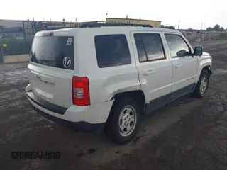 2013 Jeep Patriot Sport with VIN 1C4NJPBA8DD115719, listed as a IAAI auction lot 42591934 with 196,844 mi miles and . Bid and sale history available at DreamBid. Image 4.
