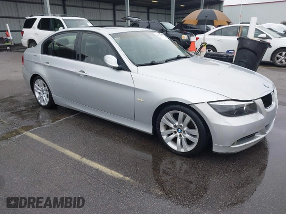 2006 BMW 3 Series 325i with VIN WBAVB13556K000616, listed as a IAAI auction lot 42422569 with 201,931 mi miles and . Bid and sale history available at DreamBid. Image 1.