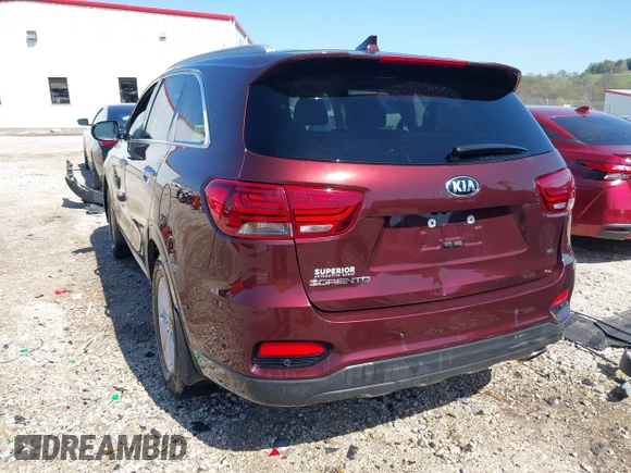 2019 Kia Sorento LX z VIN 5XYPG4A53KG442330, wystawiony jako IAAI lot #41979033 z przebiegiem 95 335 mil mil oraz . Historia ofert i sprzedaży dostępna na DreamBid. Obrazek 3.