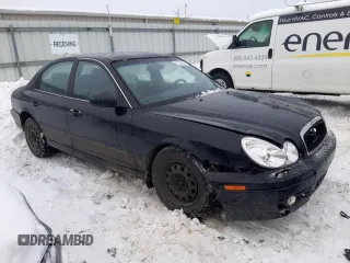 2005 Hyundai Sonata GL with VIN KMHWF25S45A111145, listed as a Copart auction lot 87283834 with 226,338 mi miles and Salvage Title. Bid and sale history available at carsss.com. Image 4.