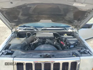 2008 Jeep Commander Sport with VIN 1J8HG48K58C186407, listed as a Copart auction lot 56226795 with 109,577 mi miles and Clean title. Bid and sale history available at DreamBid. Image 12.
