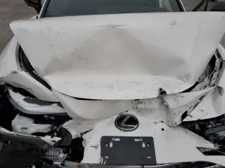 2023 Lexus RZ 450e Premium z VIN JTJAAAAB5PA009849, wystawiony jako Copart lot #81161103 z przebiegiem 4056 mil mil oraz . Historia ofert i sprzedaży dostępna na DreamBid. Obrazek 13.
