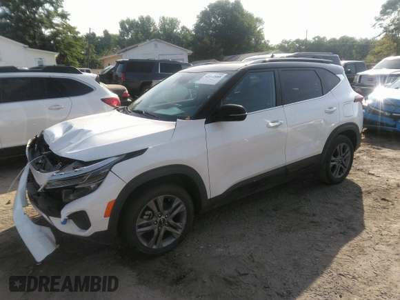 2023 Kia Seltos S z VIN KNDEU2AA7P7398791, wystawiony jako IAAI lot #42162988 z przebiegiem 66 065 mil mil oraz . Historia ofert i sprzedaży dostępna na DreamBid. Obrazek 17.