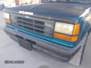 1994 Ford Explorer z VIN 1FMCU24X4RUC05892, wystawiony jako IAAI lot #41564472 z przebiegiem 510 872 mil mil oraz . Historia ofert i sprzedaży dostępna na DreamBid. Obrazek 6.