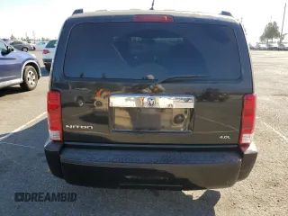 2008 Dodge Nitro R/T z VIN 1D8GT58608W117230, wystawiony jako Copart lot #78043414 z przebiegiem 172 066 mil mil oraz Szkoda całkowita • Salvage title. Historia ofert i sprzedaży dostępna na DreamBid. Obrazek 6.