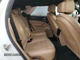 2021 Porsche Cayenne z VIN WP1AA2AY0MDA03642, wystawiony jako Copart lot #47849765 z przebiegiem 60 787 mil mil oraz Szkoda całkowita • Salvage title. Historia ofert i sprzedaży dostępna na DreamBid. Obrazek 11.