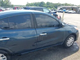2016 Nissan Versa S Plus z VIN 3N1CN7AP9GL903668, wystawiony jako IAAI lot #42582825 z przebiegiem 192 674 mil mil oraz . Historia ofert i sprzedaży dostępna na DreamBid. Obrazek 6.