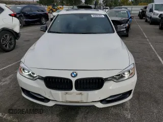 2012 BMW 3 Series 335i с VIN WBA3A9C50CFX59624, выставлен на аукционе Copart как лот 45694405 с пробегом 99 738 миль миль и Списание • Salvage title. История ставок и продаж доступна на DreamBid. Изображение 5.