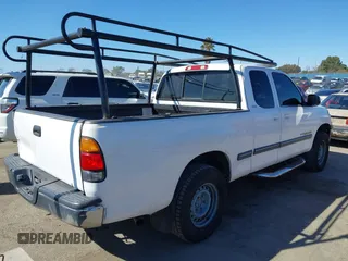 2001 Toyota Tundra SR5 with VIN 5TBRN341X1S166076, listed as a IAAI auction lot 41611961 with 177,097 mi miles and . Bid and sale history available at DreamBid. Image 4.