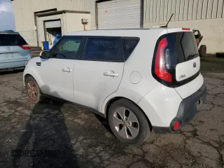 2015 Kia Soul with VIN KNDJN2A22F7221763, listed as a Copart auction lot 47408055 with 101,574 mi miles and Salvage Title. Bid and sale history available at DreamBid. Image 2.