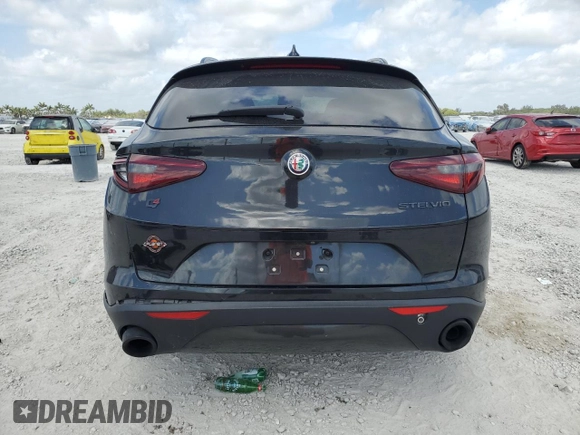 2019 Alfa Romeo Stelvio z VIN ZASPAKAN8K7C49262, wystawiony jako Copart lot #54317625 z przebiegiem Nie podano mil oraz Nie do naprawy • Non repairable. Historia ofert i sprzedaży dostępna na DreamBid. Obrazek 6.