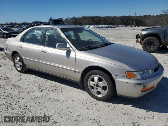 1997 Honda Accord Special Edition with VIN 1HGCD5602VA207790, listed as a Copart auction lot 47284835 with 213,954 mi miles and Clean Title. Bid and sale history available at carsss.com. Image 4.